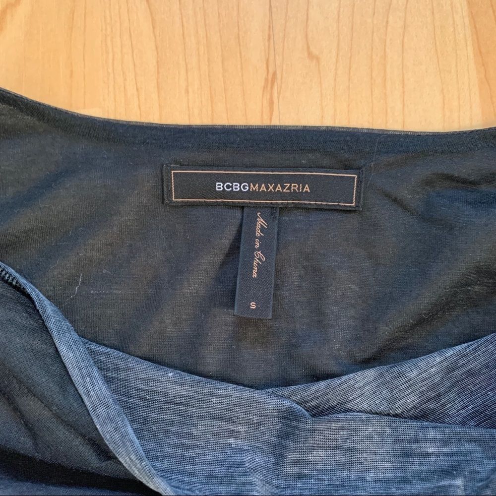 Gradient BCBGMAXAZRIA Top Size Small - Picture 4 of 8
